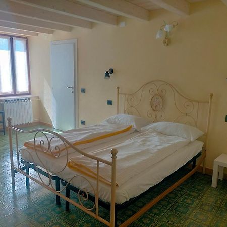 Villa Ca' del Laki Caprino Veronese Esterno foto